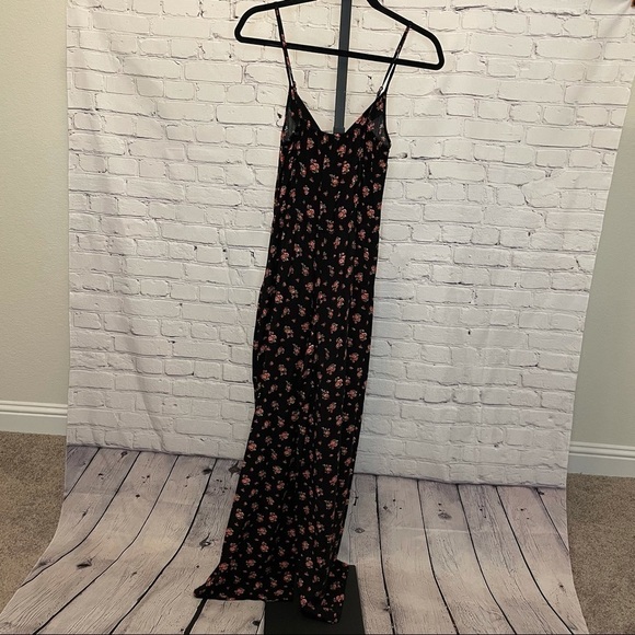 Forever 21 Rose Printed Black Jumpsuit - Picture 2 of 4